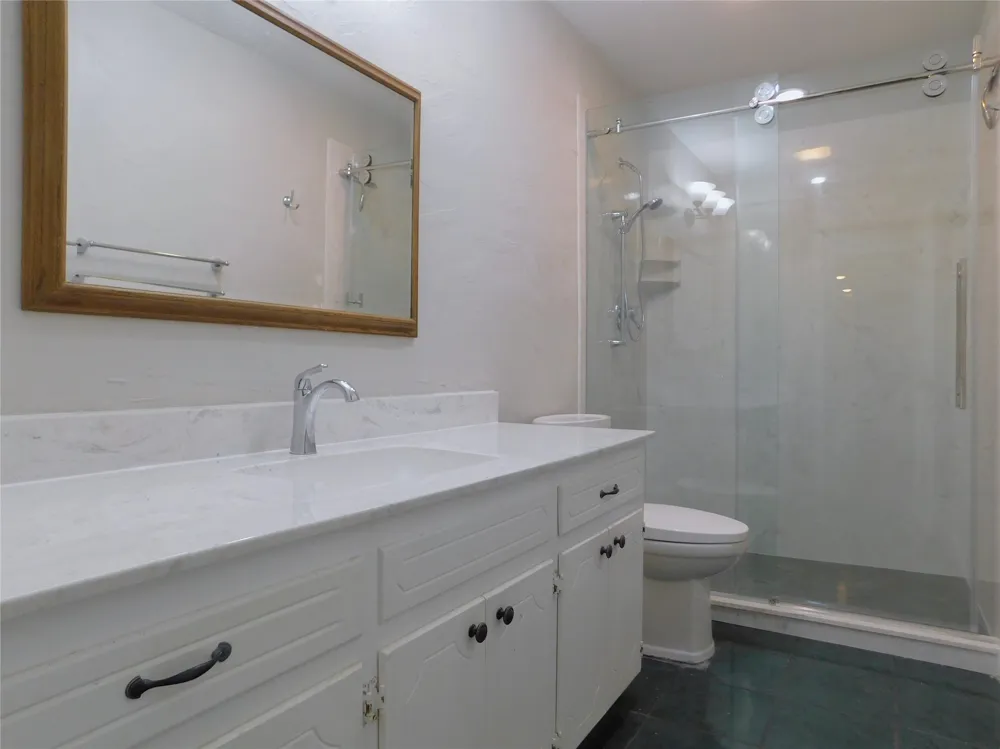 897 John George Lane Sanger, TX 76266