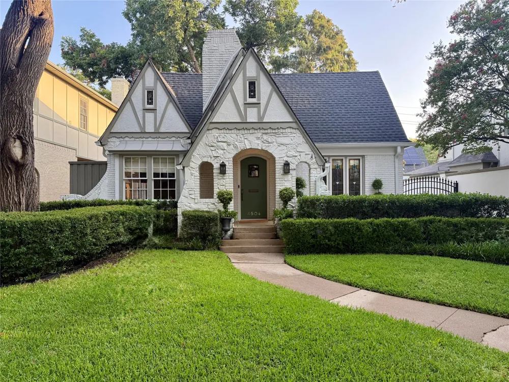 4504 Livingston Avenue Highland Park, TX 75205