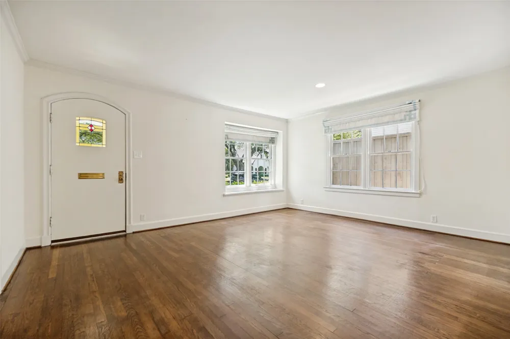 4504 Livingston Avenue Highland Park, TX 75205