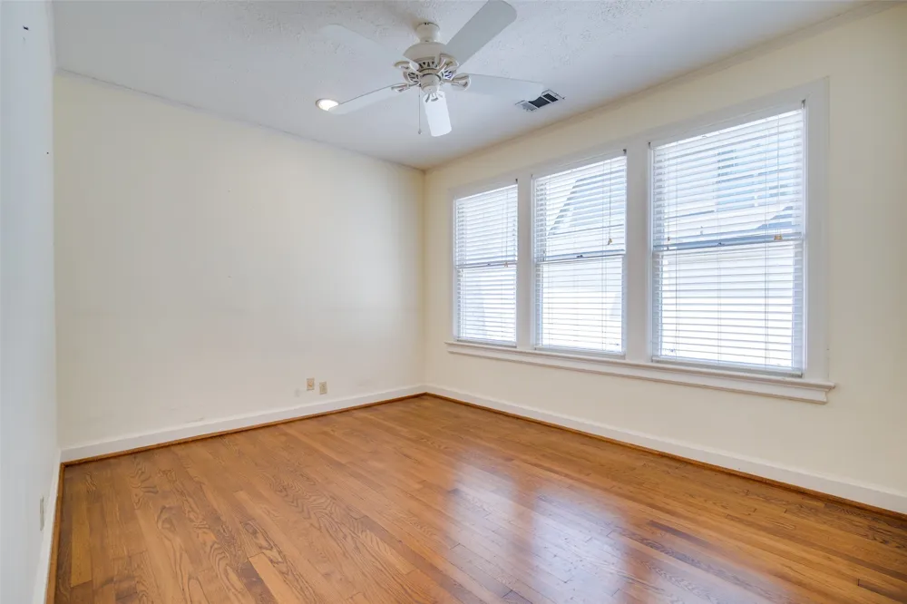 4504 Livingston Avenue Highland Park, TX 75205