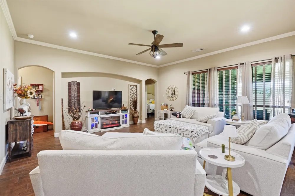 168 Whitetail Drive Willow Park, TX 76008