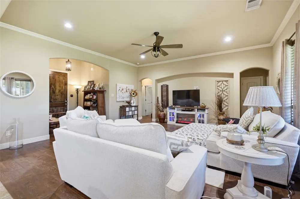168 Whitetail Drive Willow Park, TX 76008