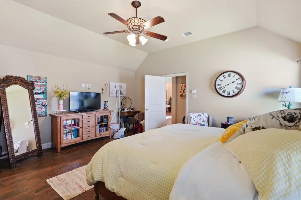 168 Whitetail Drive Willow Park, TX 76008