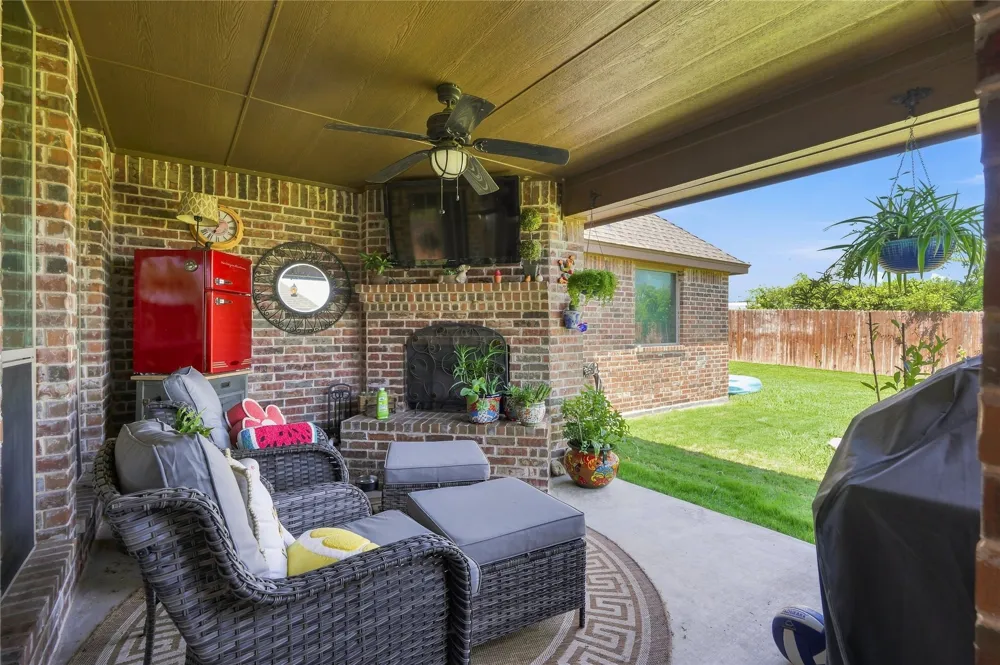 168 Whitetail Drive Willow Park, TX 76008