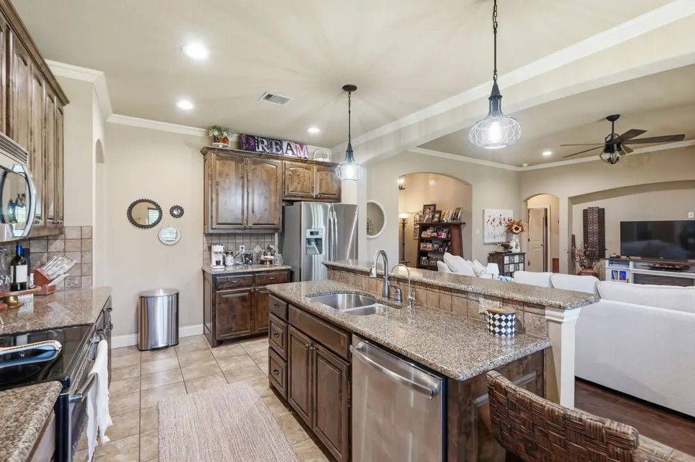 168 Whitetail Drive Willow Park, TX 76008