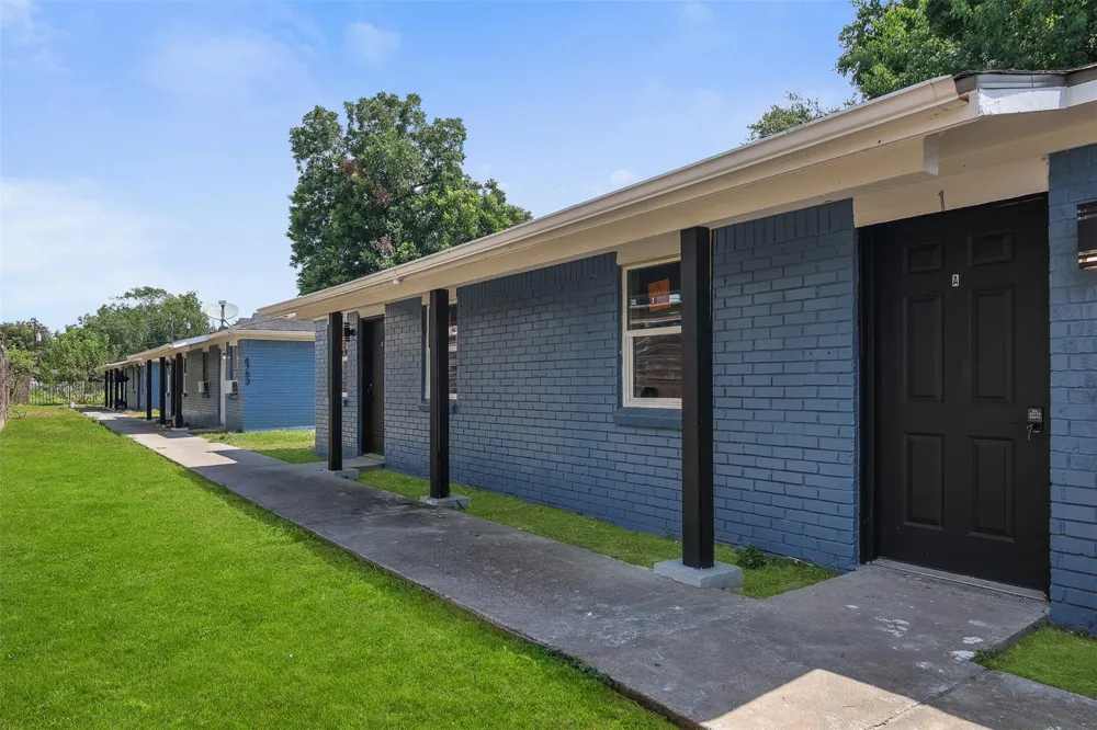 4755 Wilmington Street #6 Houston, TX 77033