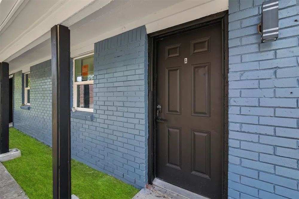 4755 Wilmington Street #6 Houston, TX 77033