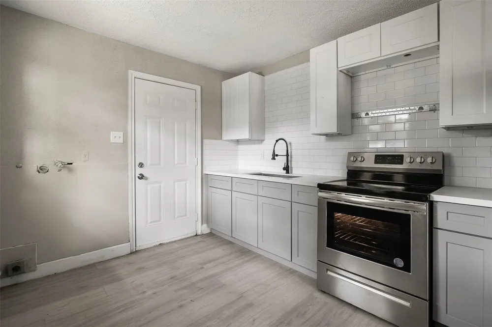 4755 Wilmington Street #6 Houston, TX 77033