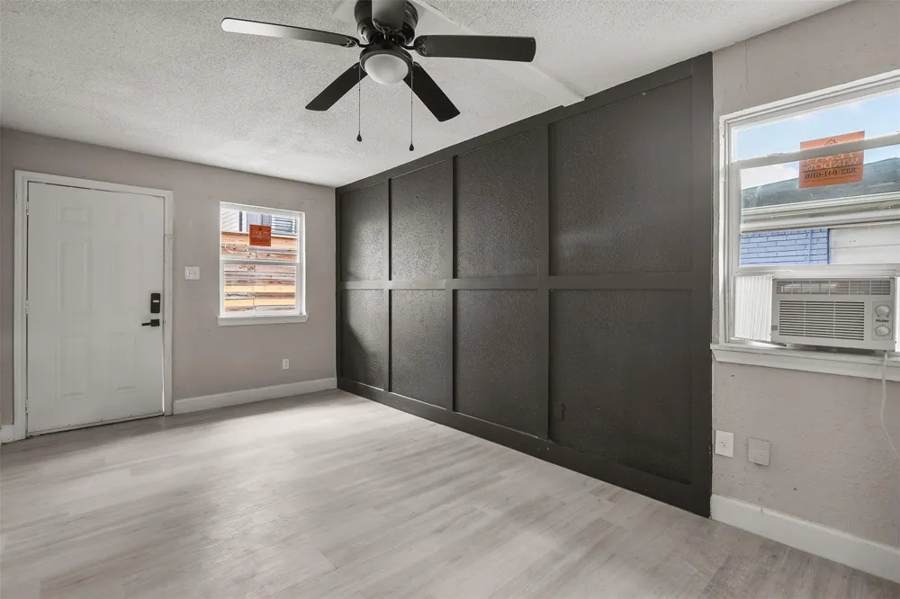 4755 Wilmington Street #6 Houston, TX 77033
