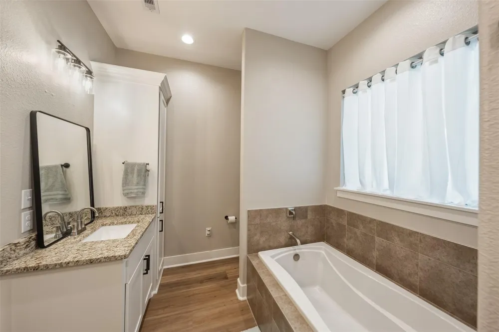 60 Bluegill Drive Shepherd, TX 77371