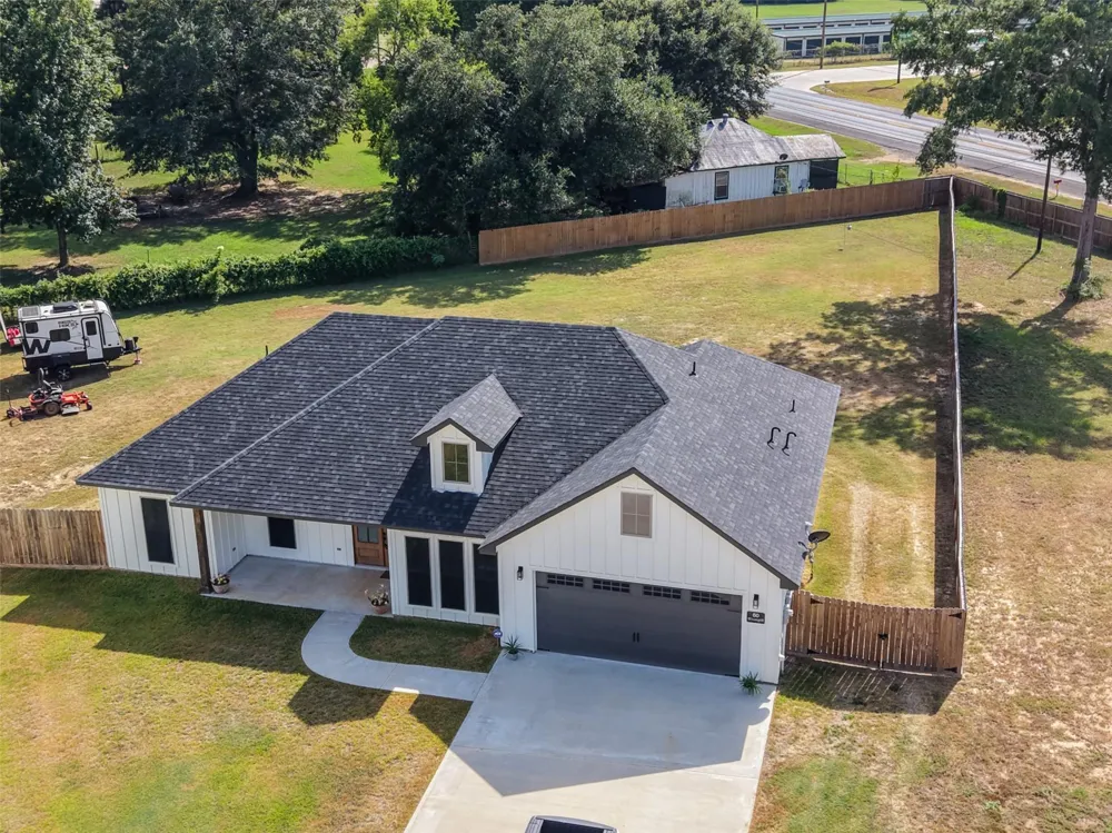 60 Bluegill Drive Shepherd, TX 77371