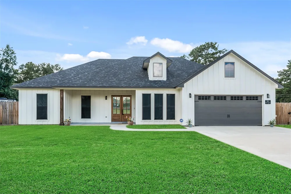 60 Bluegill Drive Shepherd, TX 77371