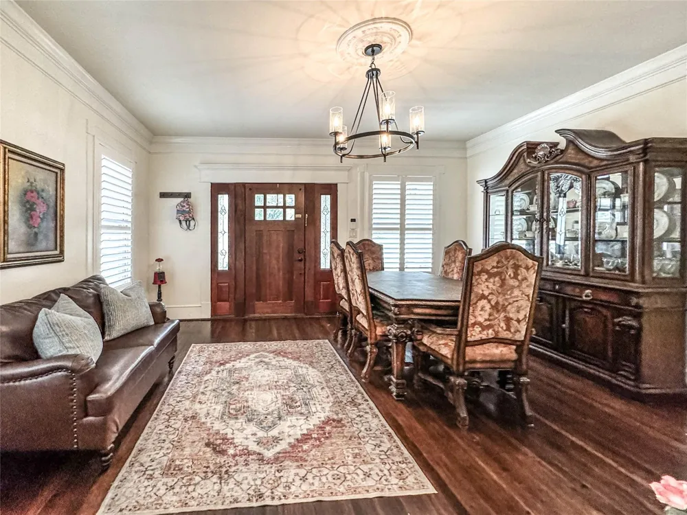 602 W Buck Street Caldwell, TX 77836