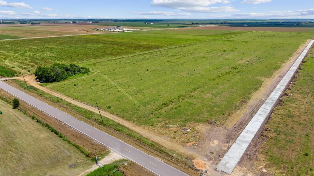 1 Williams Road East Bernard, TX 77435