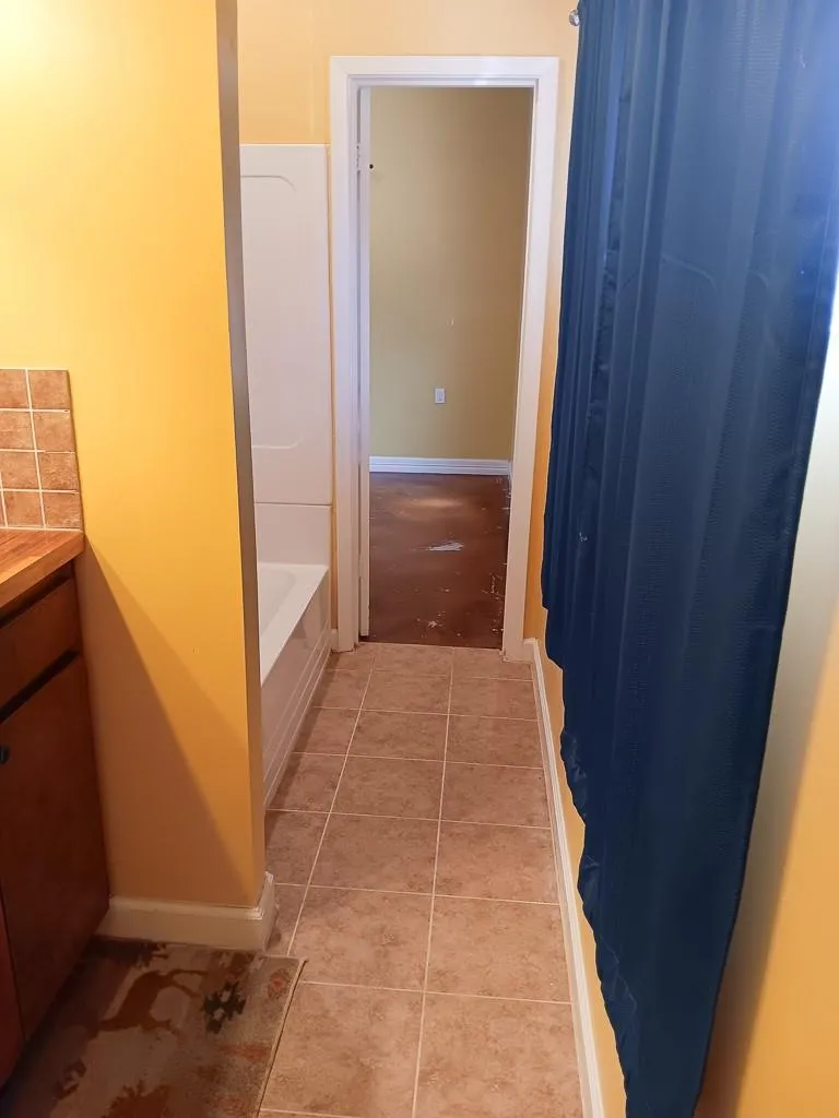 9500 Mayfield Avenue #E Shiro, TX 77876