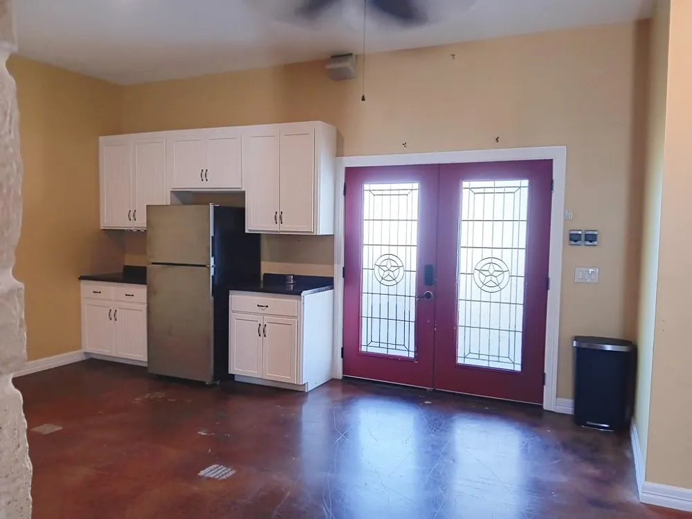 9500 Mayfield Avenue #E Shiro, TX 77876