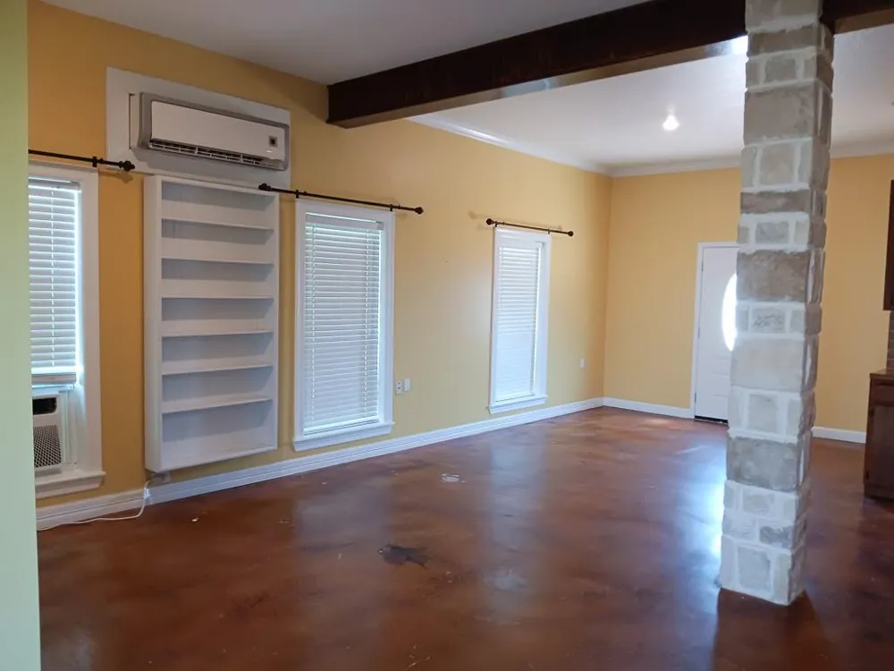 9500 Mayfield Avenue #E Shiro, TX 77876