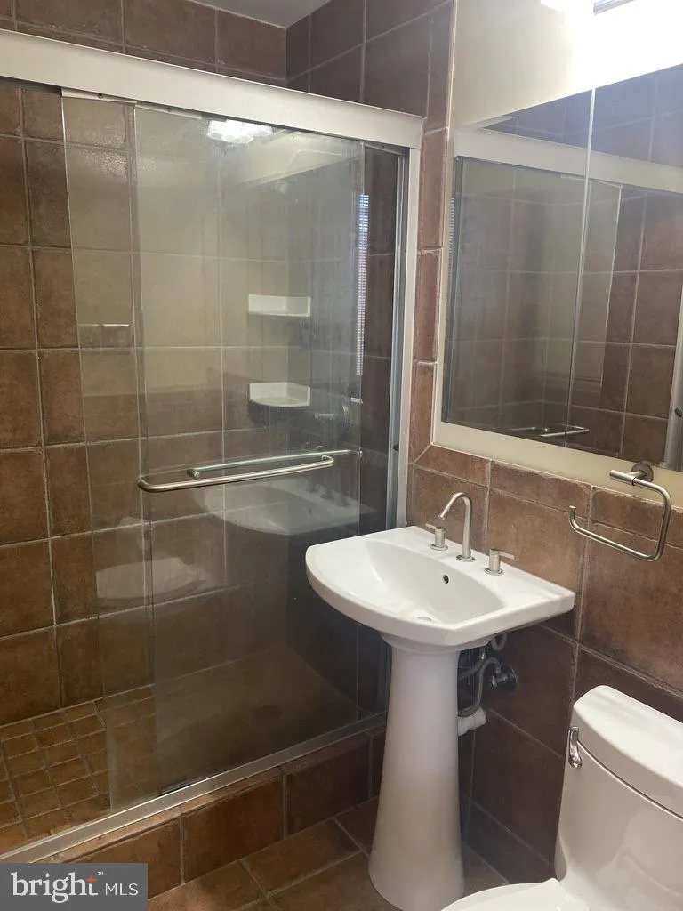 1111 ARLINGTON BOULEVARD #932 Arlington, VA 22209