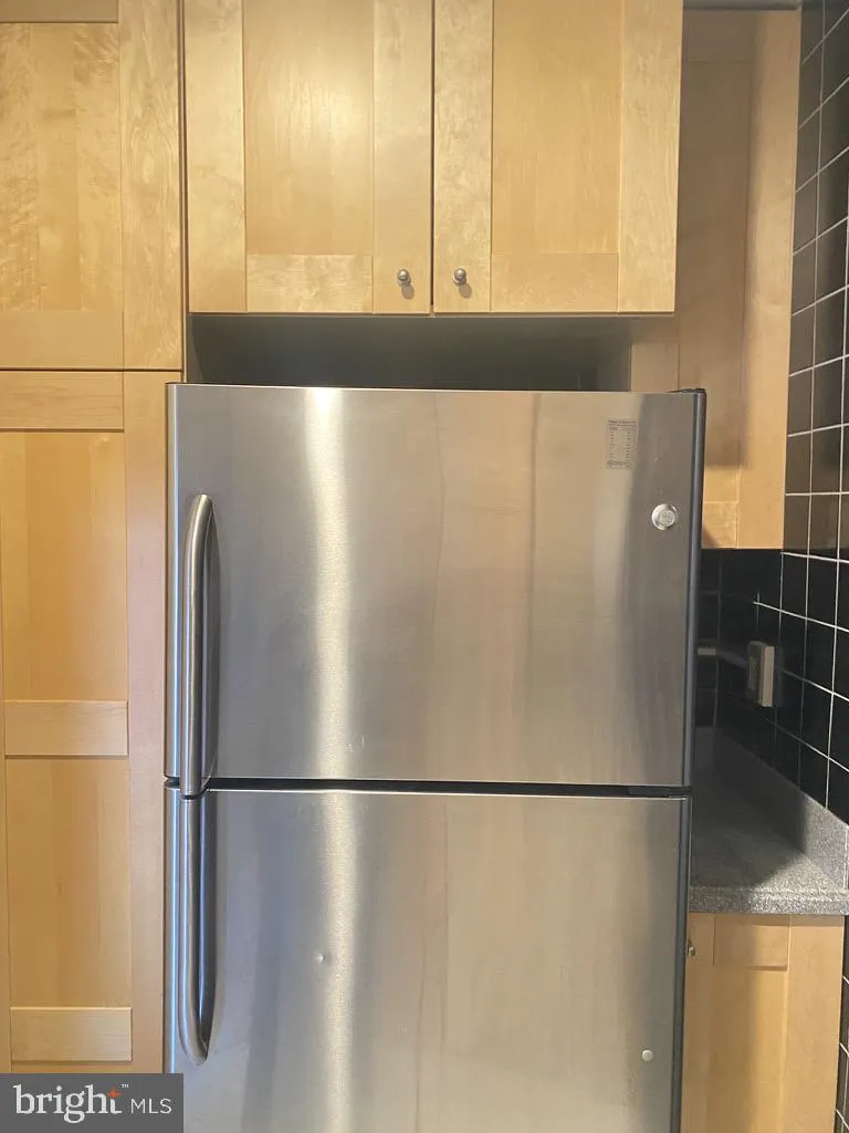 1111 ARLINGTON BOULEVARD #932 Arlington, VA 22209