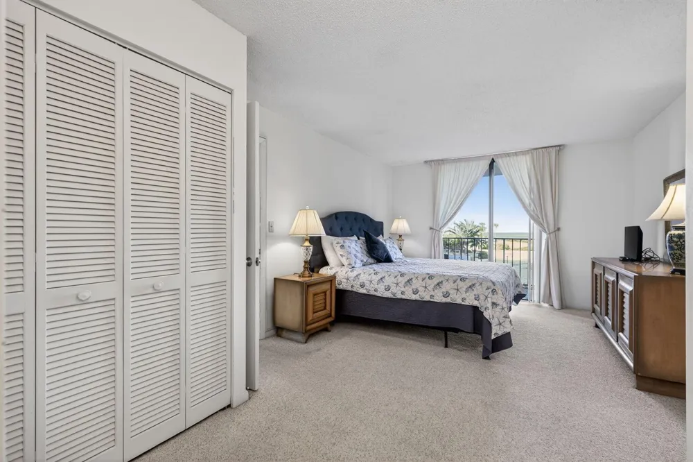 100 OCEAN TRAIL WAY #204 Jupiter, FL 33477