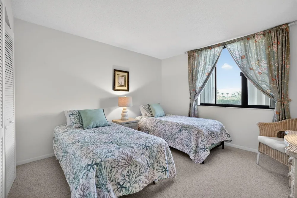100 OCEAN TRAIL WAY #204 Jupiter, FL 33477