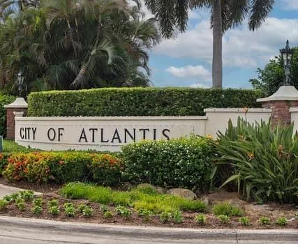 415 Pine Tree Court #16 Atlantis, FL 33462