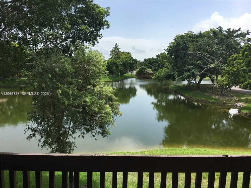 4157 SW 85th Ave #3 Davie, FL 33328