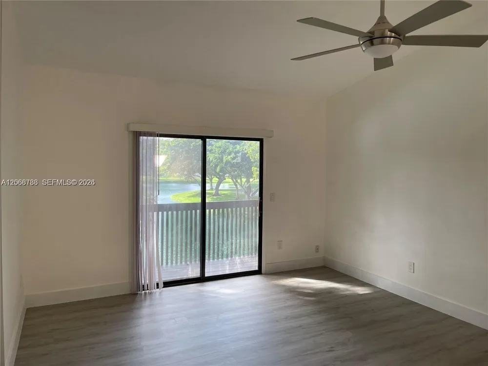 4157 SW 85th Ave #3 Davie, FL 33328