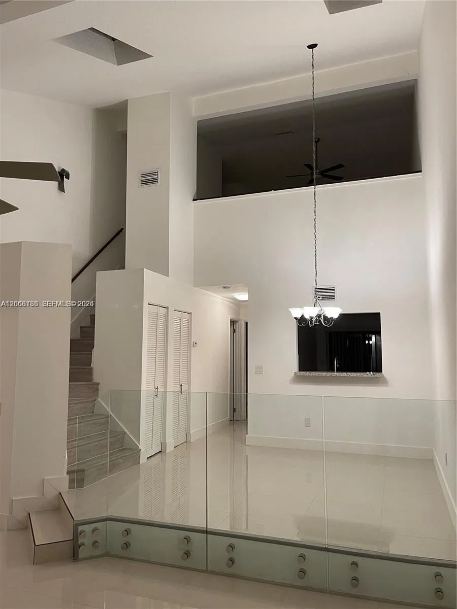 4157 SW 85th Ave #3 Davie, FL 33328