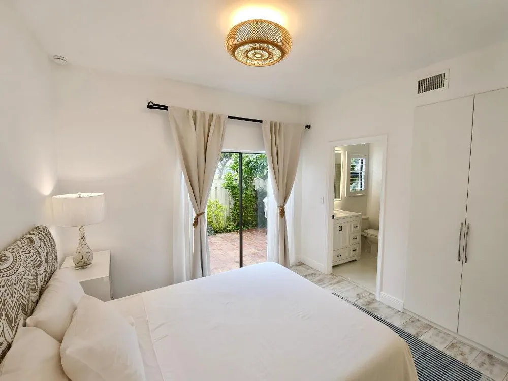 210 BELLA VISTA COURT #10 Jupiter, FL 33477