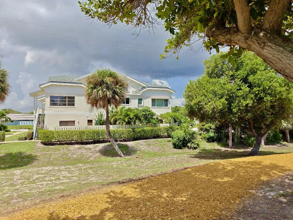 210 BELLA VISTA COURT #10 Jupiter, FL 33477