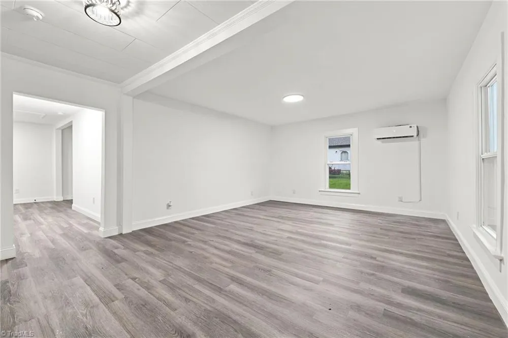 1011 4th Street Eden, NC 27288