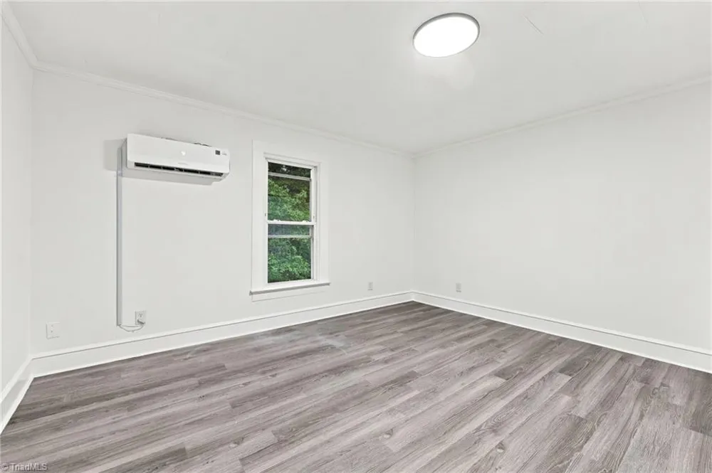 1011 4th Street Eden, NC 27288