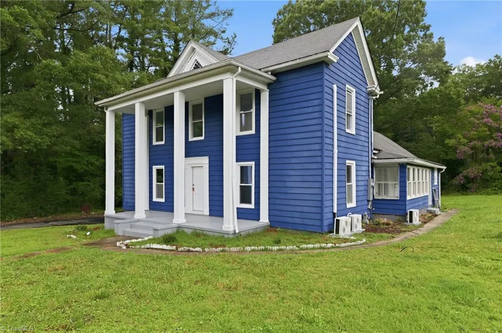 1011 4th Street Eden, NC 27288