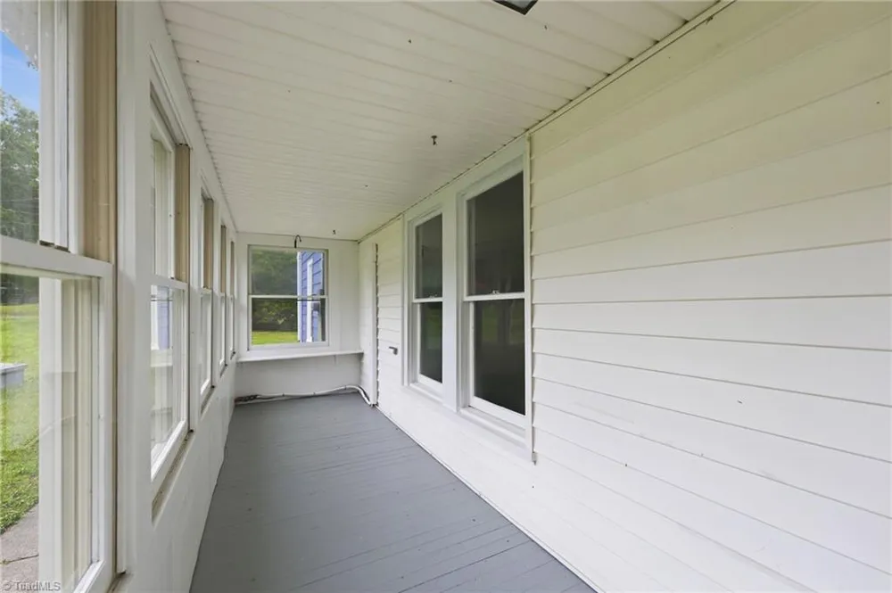1011 4th Street Eden, NC 27288