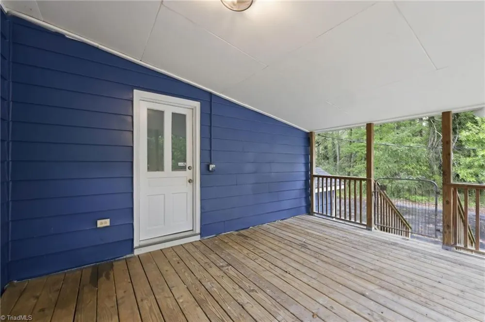 1011 4th Street Eden, NC 27288