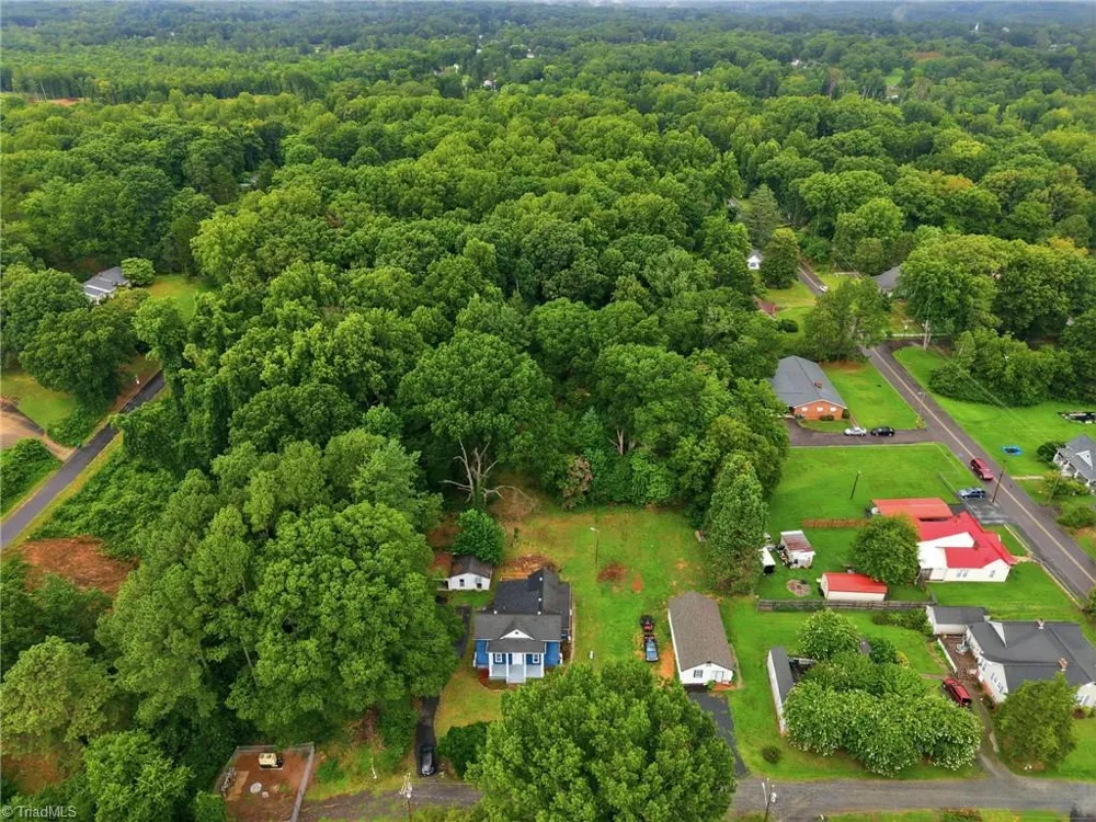 1011 4th Street Eden, NC 27288