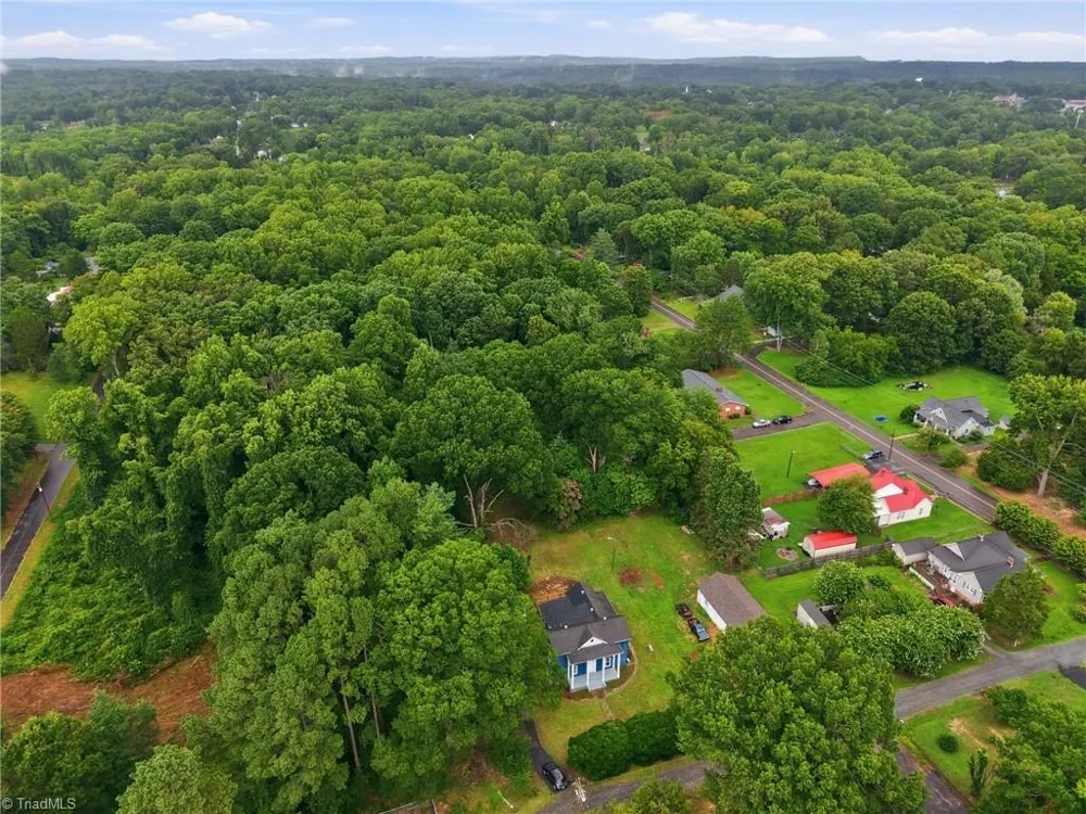 1011 4th Street Eden, NC 27288