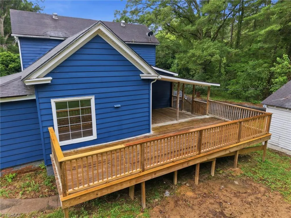 1011 4th Street Eden, NC 27288