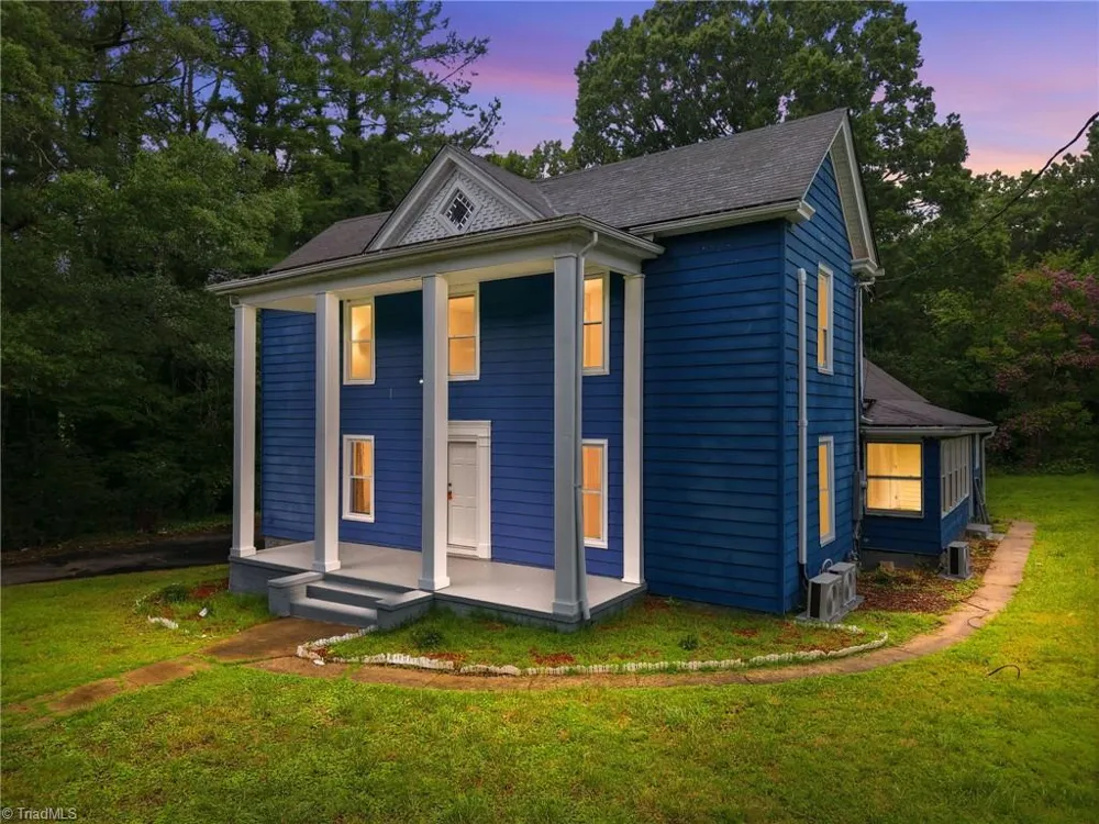 1011 4th Street Eden, NC 27288