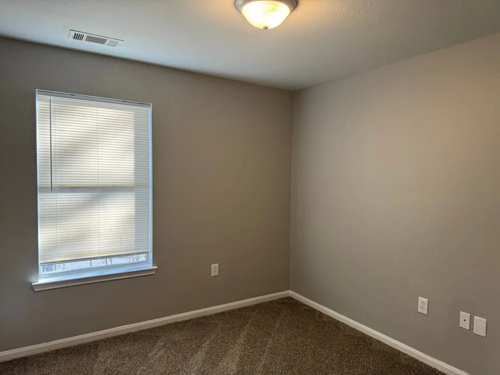 2113 Ringgold Ct #306 Clarksville, TN 37042