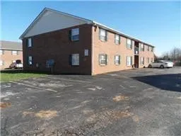 3885 Northeast Dr #E Clarksville, TN 37040