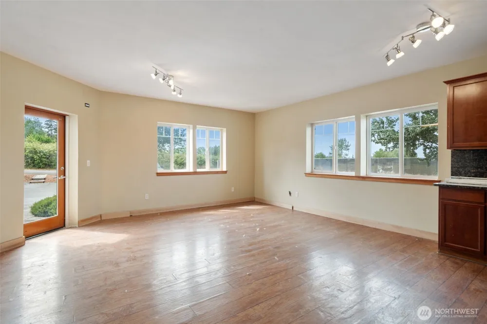 261043 Highway 101 #C Sequim, WA 98382