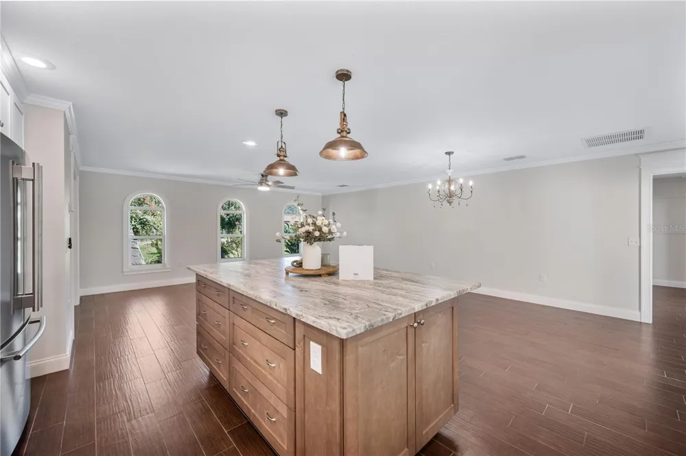 1307 FAIRLEE STREET Lakeland, FL 33813