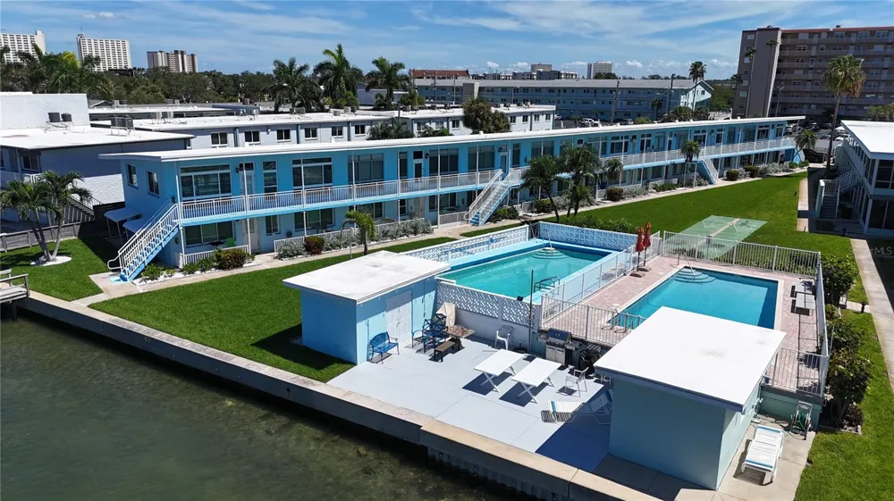 1834 SHORE DRIVE S #6 South Pasadena, FL 33707