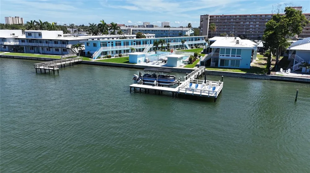 1834 SHORE DRIVE S #6 South Pasadena, FL 33707