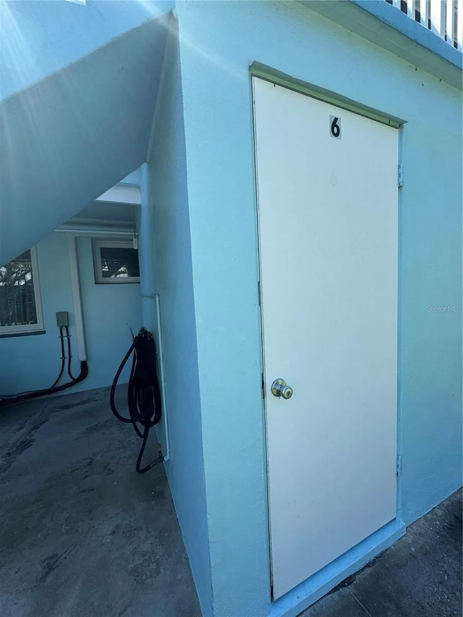 1834 SHORE DRIVE S #6 South Pasadena, FL 33707