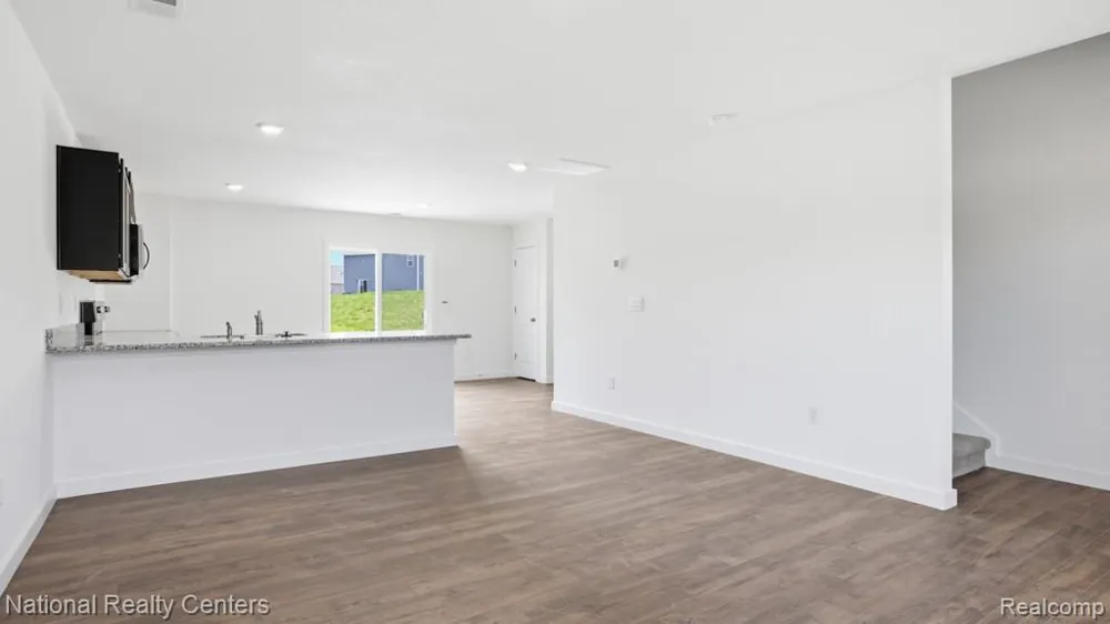 10465 Valley Drive Goodrich Village, MI 48438