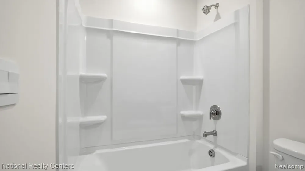 10465 Valley Drive Goodrich Village, MI 48438