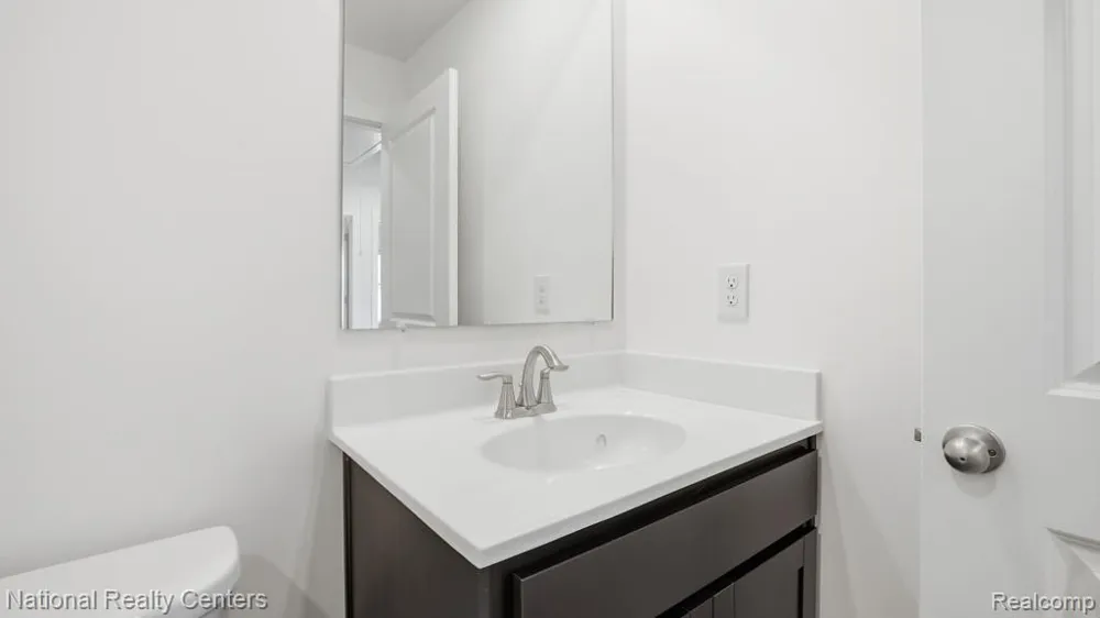 10465 Valley Drive Goodrich Village, MI 48438